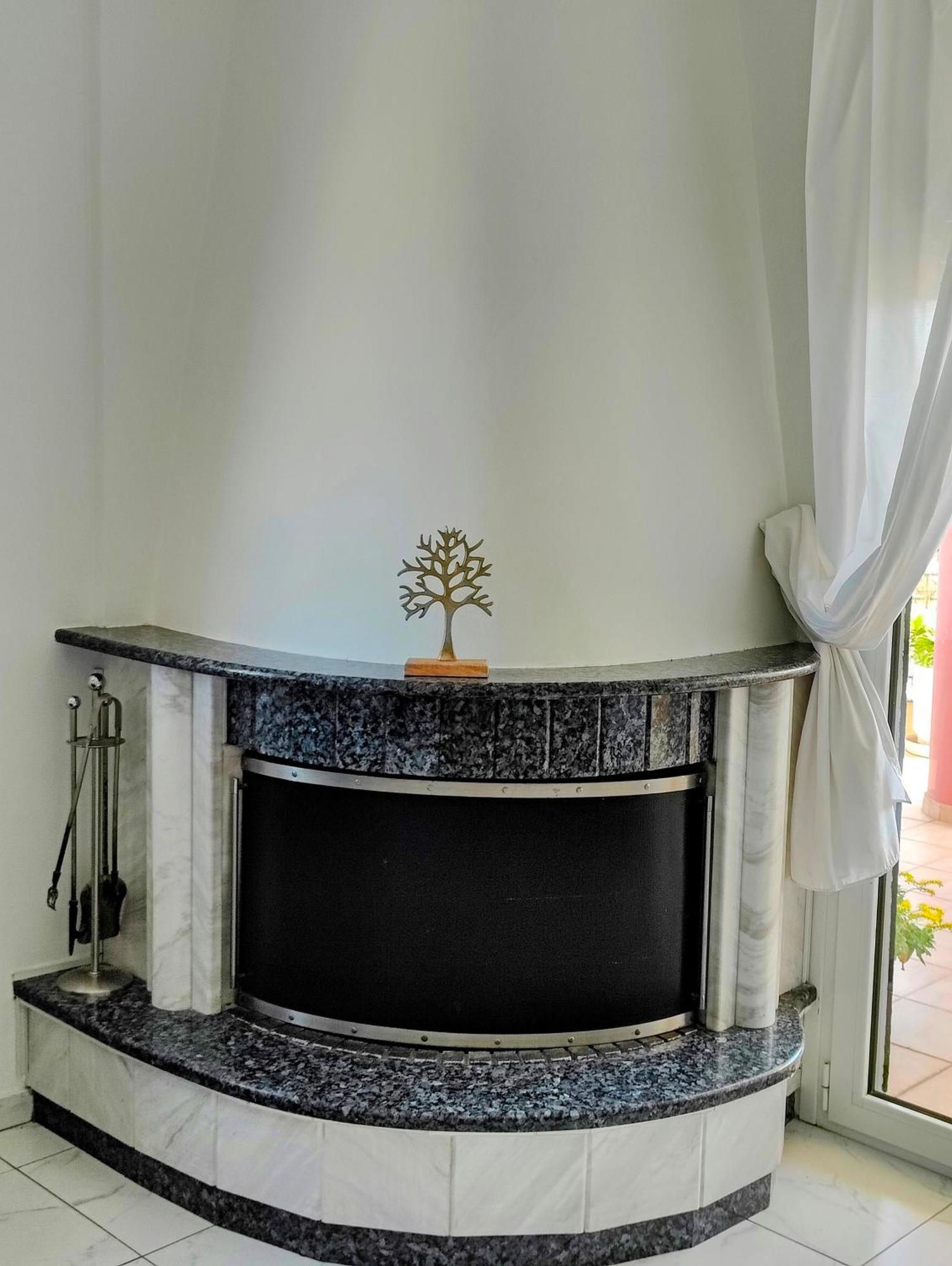 Celestial Garden-Thessaloniki'S Modern, Eclectic Penthouse With An Amazing View And Veranda Εξωτερικό φωτογραφία