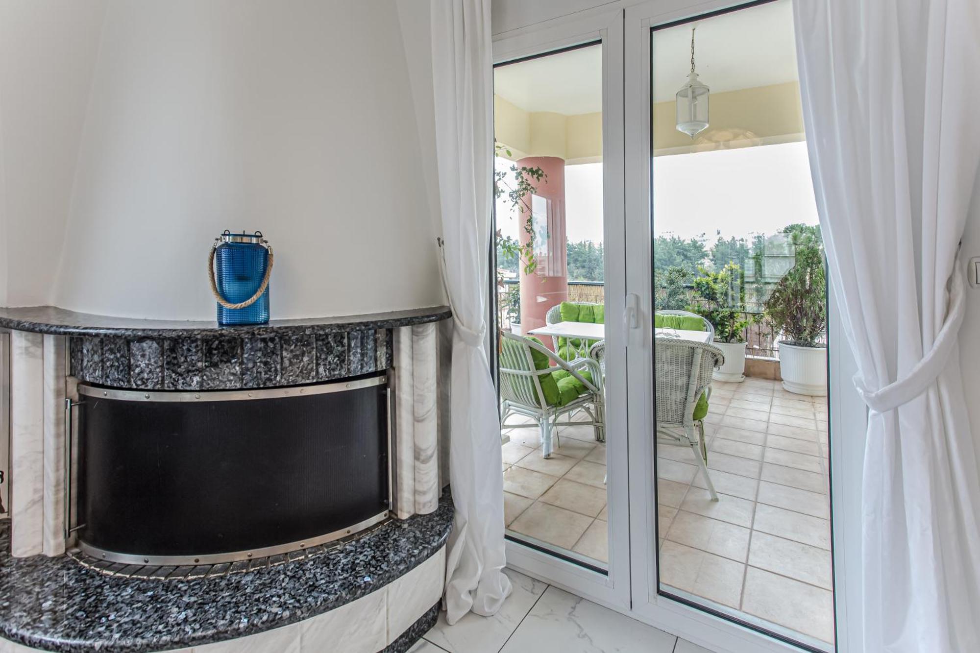 Celestial Garden-Thessaloniki'S Modern, Eclectic Penthouse With An Amazing View And Veranda Εξωτερικό φωτογραφία