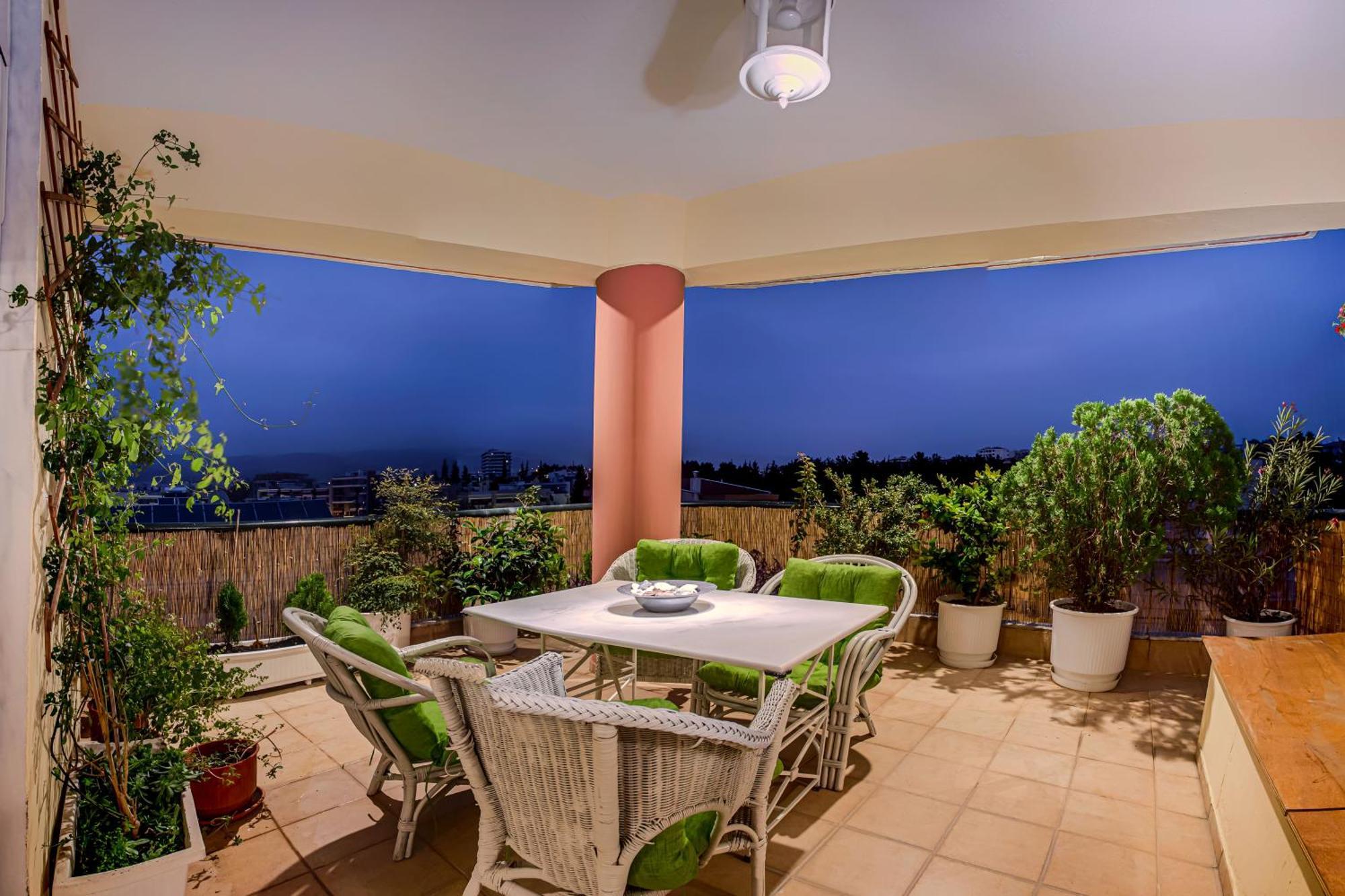 Celestial Garden-Thessaloniki'S Modern, Eclectic Penthouse With An Amazing View And Veranda Εξωτερικό φωτογραφία